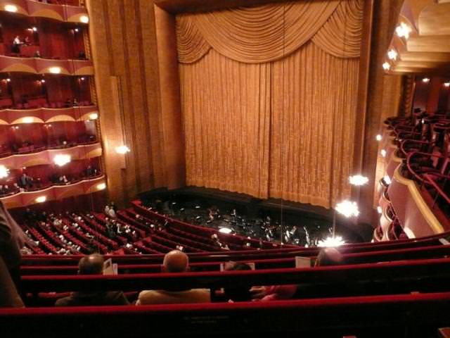 7 The Metropolitan Opera House